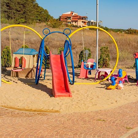 Menada Sozopol Apartments Bagian luar foto