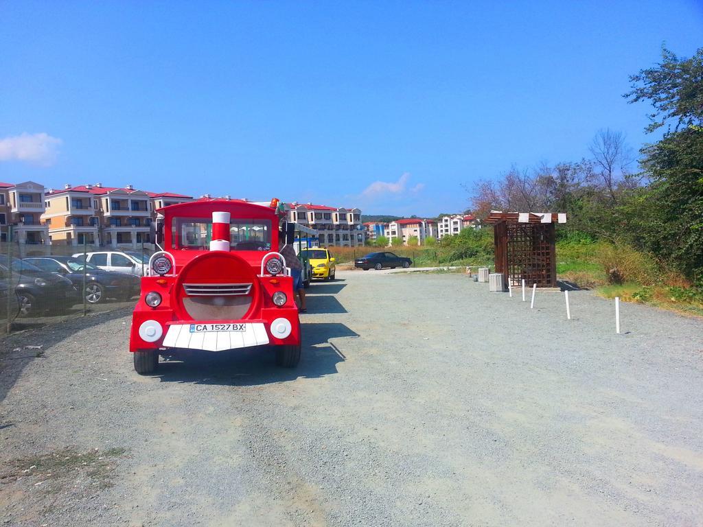 Menada Sozopol Apartments Bagian luar foto