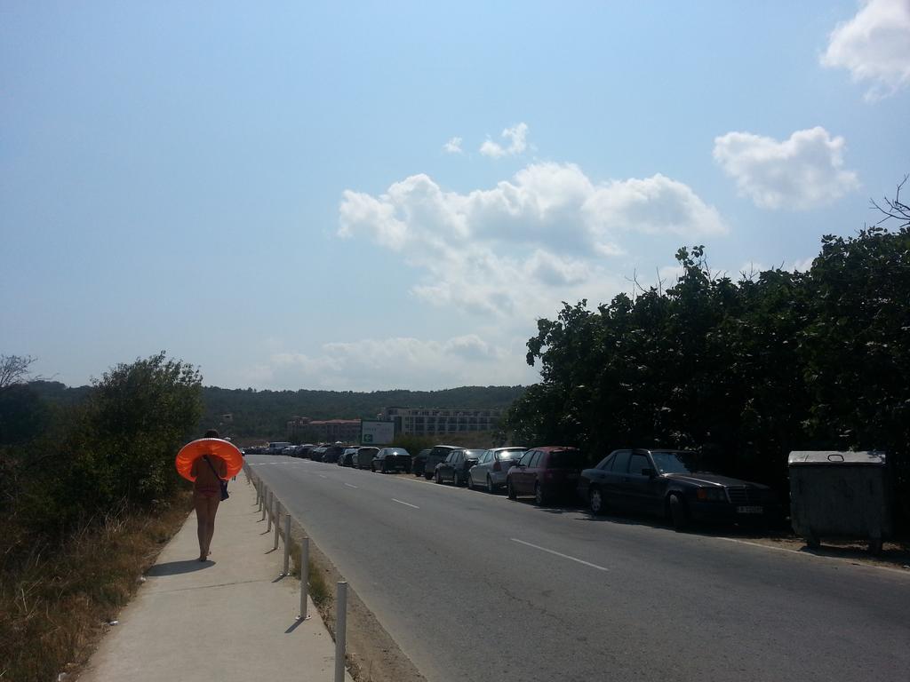 Menada Sozopol Apartments Bagian luar foto